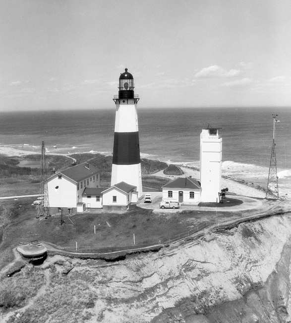 Old photo of the Montauk Lighthouse