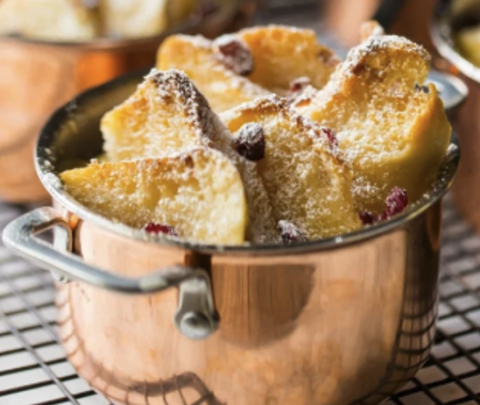 Banana Pudding in a silver pot.