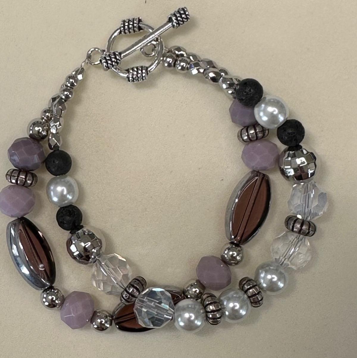 Image of a beaded bracelet.